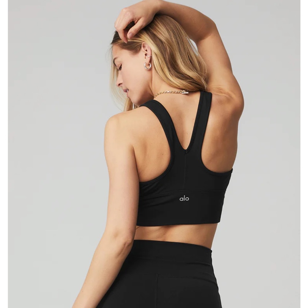 Alo Yoga black Wild Thing bra size XS.
